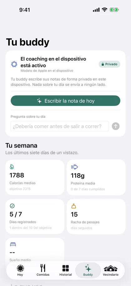 La pantalla Buddy de Dayli con una nota de coaching del día y los números de la semana